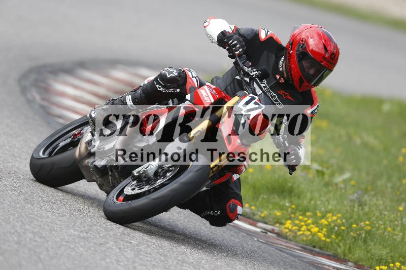 /37 28.07.2025 Dunlop Ride und Test Day ADR/Einsteiger gruen/17